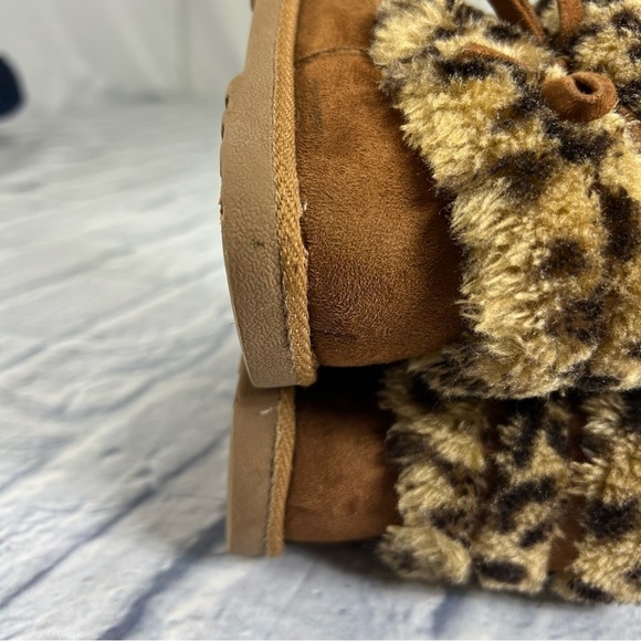 Maggie & Zoe Faux fur boots size 9 - Picture 2 of 11